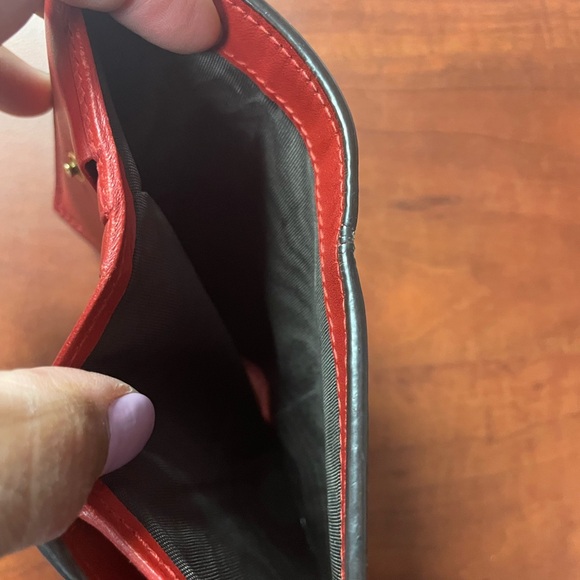 Gucci Monogram Cherry Wallet with COA - Picture 8 of 12